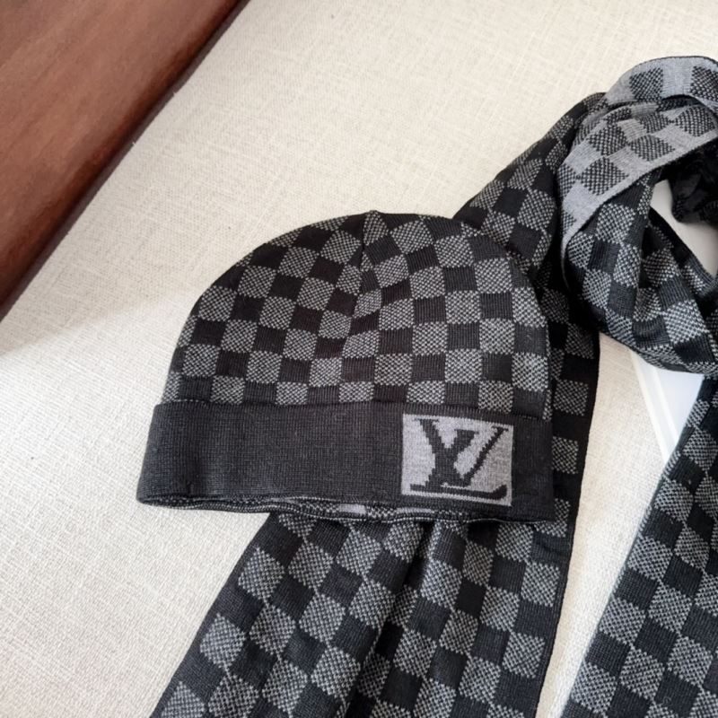 Louis Vuitton Caps Scarfs